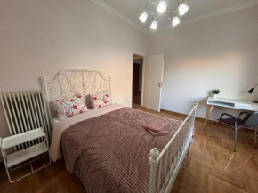 YOUTH SHARED APARTMENT IN Athens